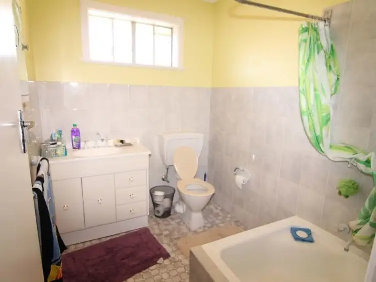 Fourth view of Homely unit listing, 1/2 Seymour Street, Orange NSW 2800