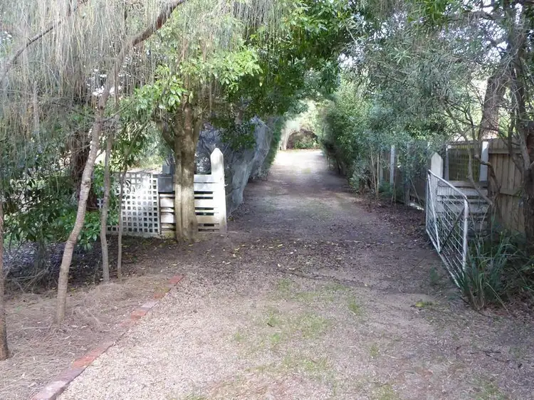 Second view of Homely house listing, 5 Larkins Place, Lake Tyers Beach VIC 3909