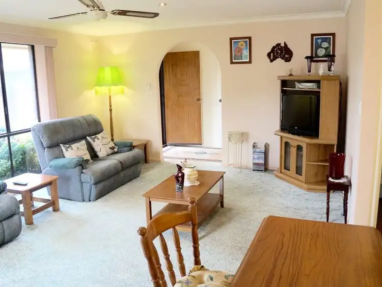 Fourth view of Homely house listing, 1/4 Oak Street, Sale VIC 3850