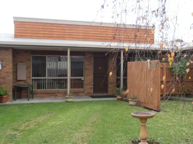 Unit 2/58 Ligar Street, Bairnsdale VIC 3875