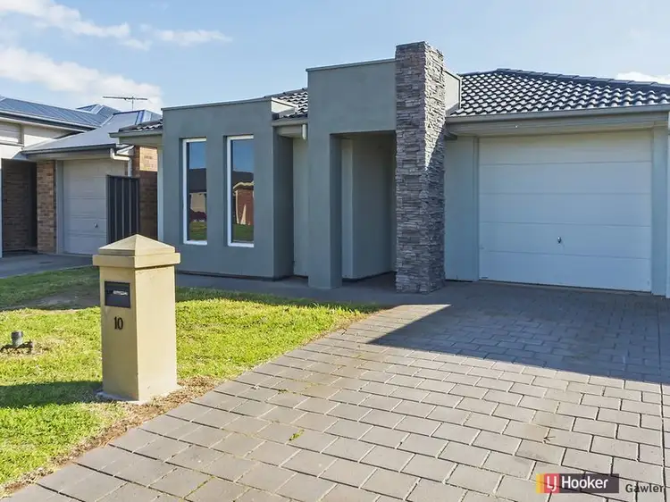 Fourth view of Homely villa listing, 10 Oakwood Circuit, Munno Para West SA 5115