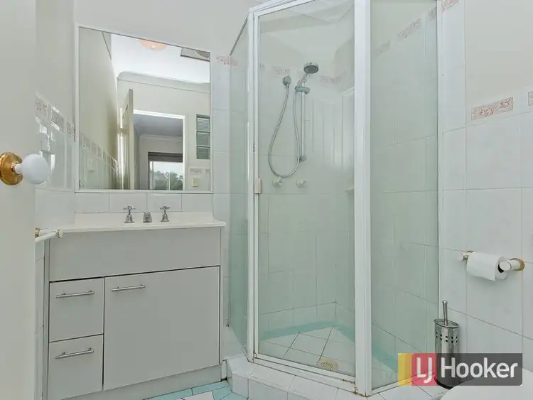 Sixth view of Homely unit listing, 4/62 Longfellow Street, Norman Park QLD 4170