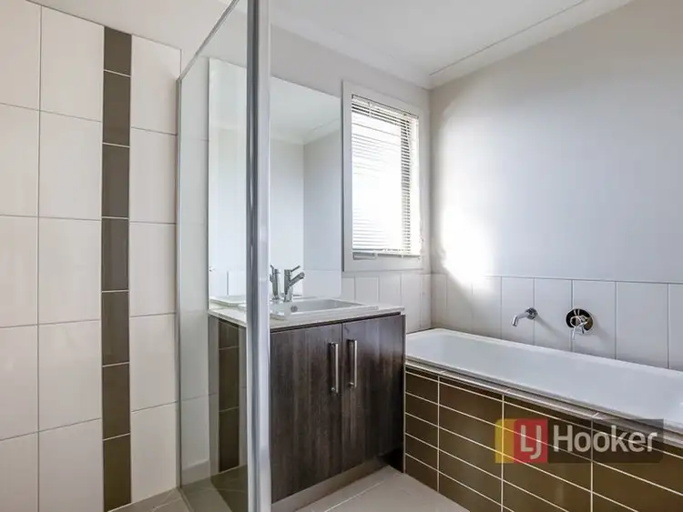Sixth view of Homely townhouse listing, 51 Greenleaf Circuit, Tarneit VIC 3029