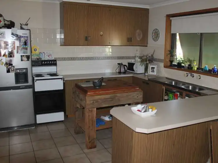 Sixth view of Homely house listing, 4 Ash Court, Moama NSW 2731