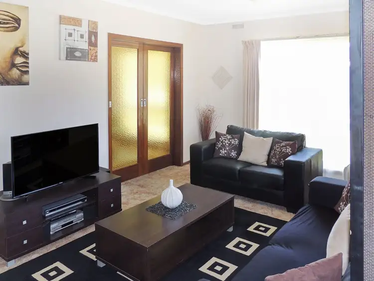 Second view of Homely house listing, 6 Phyland Court, Swan Hill VIC 3585