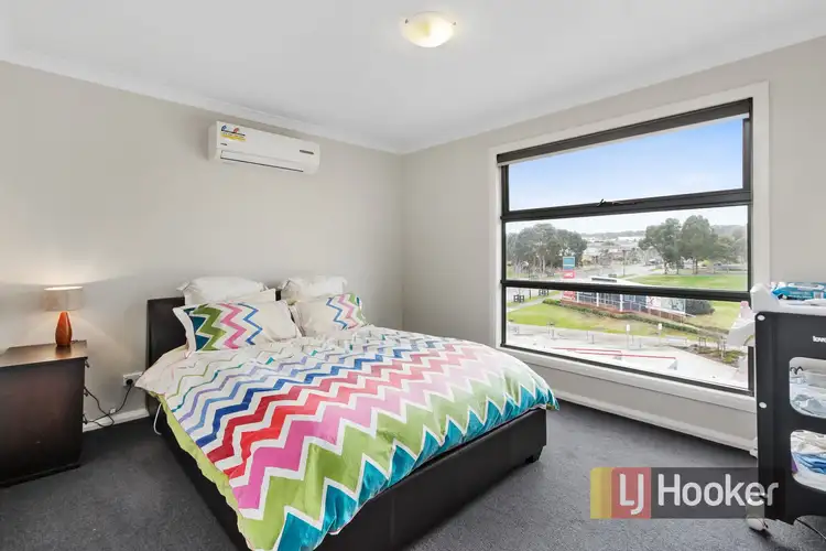 Sixth view of Homely townhouse listing, 102/4 Pacific Promenade, Pakenham VIC 3810