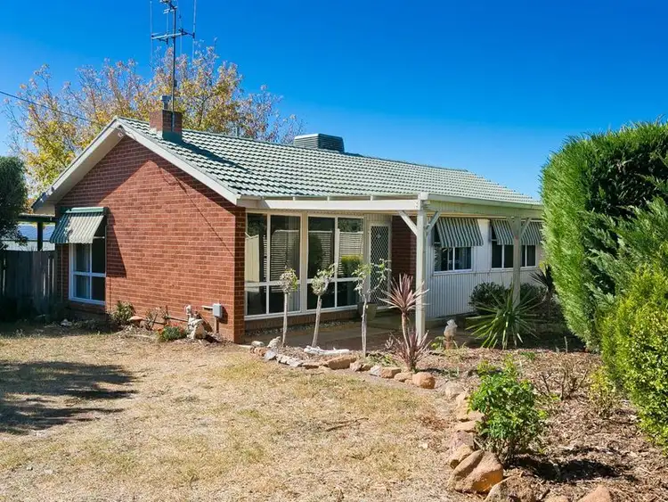 Sixth view of Homely house listing, 1 Glenn Place, Queanbeyan NSW 2620