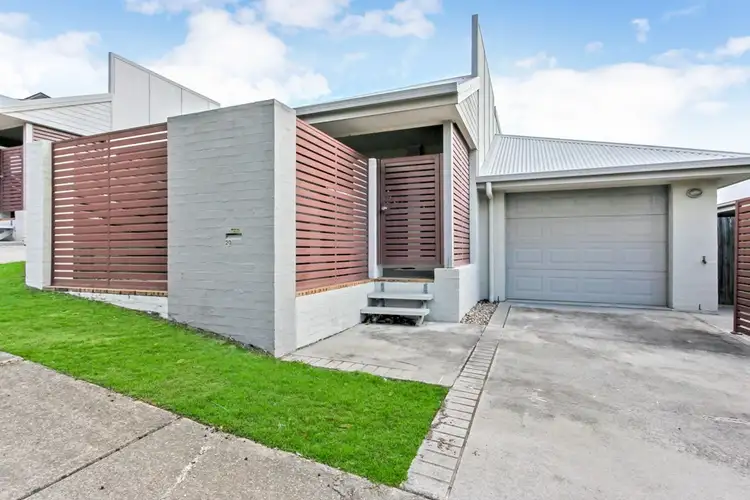 20 Greenleaf Avenue, Springfield Lakes QLD 4300