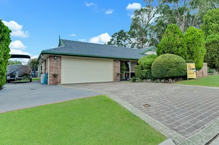 21 Leicester Street, Birkdale QLD 4159