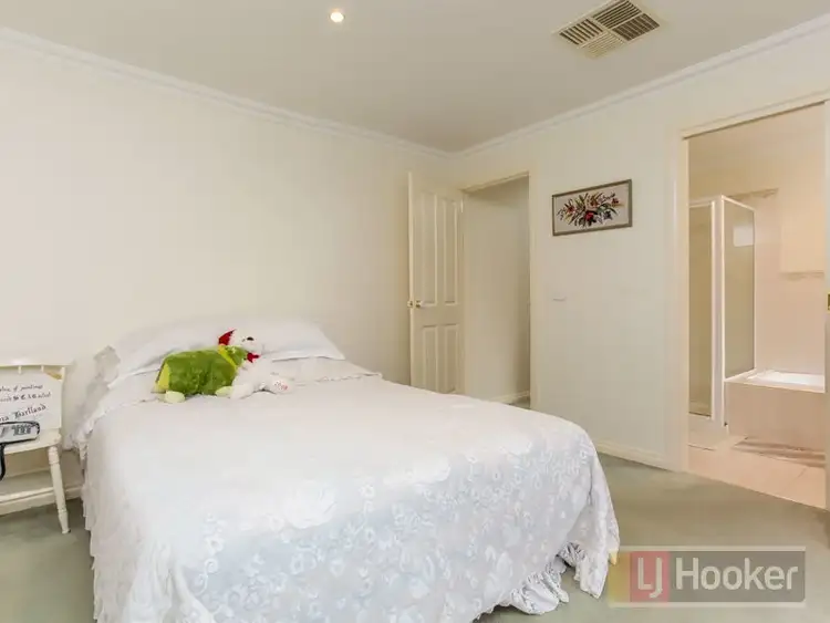 Sixth view of Homely unit listing, 2/18 St Elmo Avenue, Ferntree Gully VIC 3156