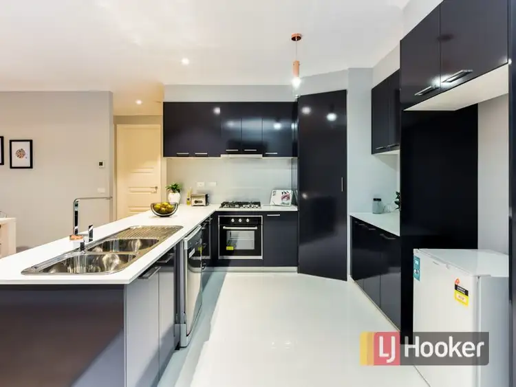 Fourth view of Homely unit listing, 25B Lilly Pilly Avenue, Doveton VIC 3177