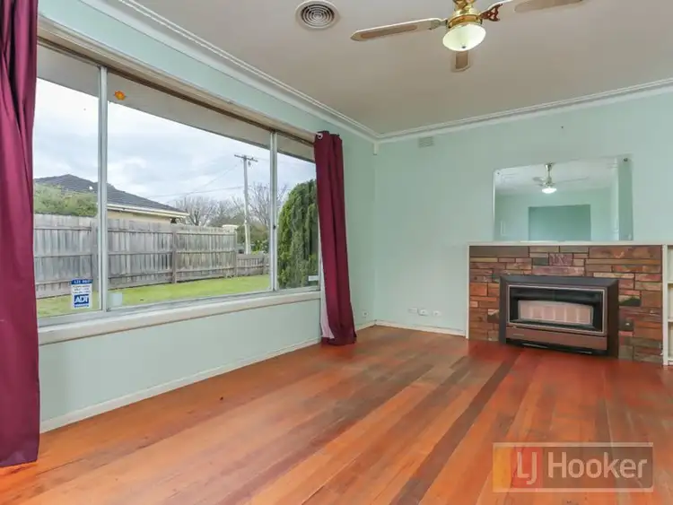 Second view of Homely house listing, 10 Cindy Court, Ferntree Gully VIC 3156