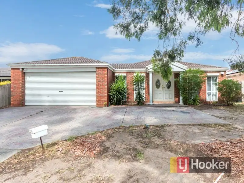 Main view of Homely house listing, 32 Banyalla Drive, Cranbourne West VIC 3977