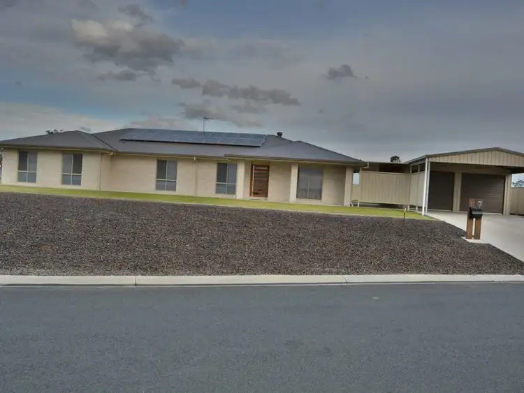 17 Amarina Avenue, Warwick QLD 4370
