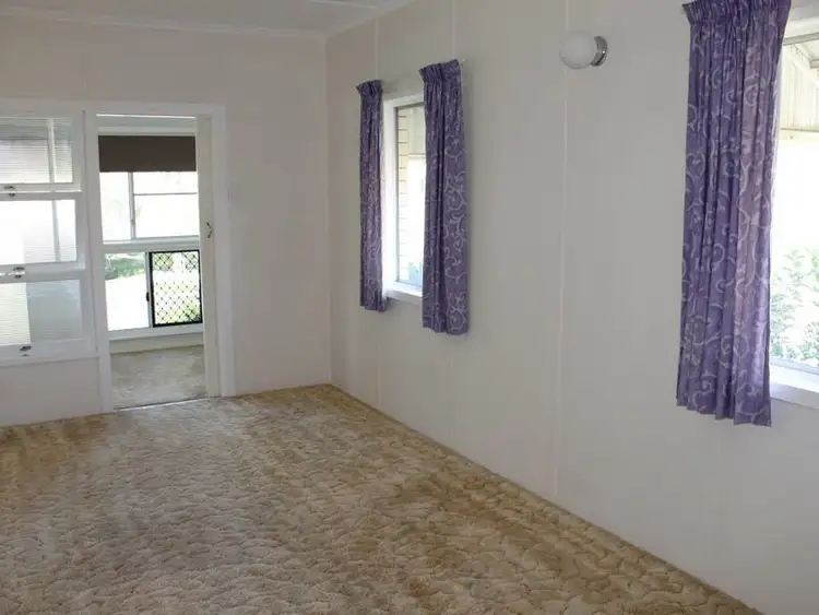 Sixth view of Homely house listing, 2 Margaret Street, Tannum Sands QLD 4680