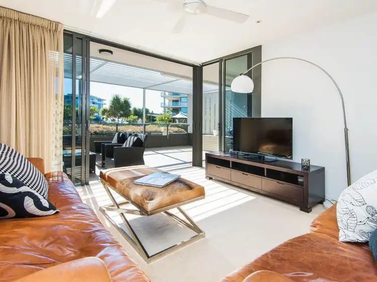 Main view of Homely unit listing, 3103/323 Bayview Street, Hollywell QLD 4216