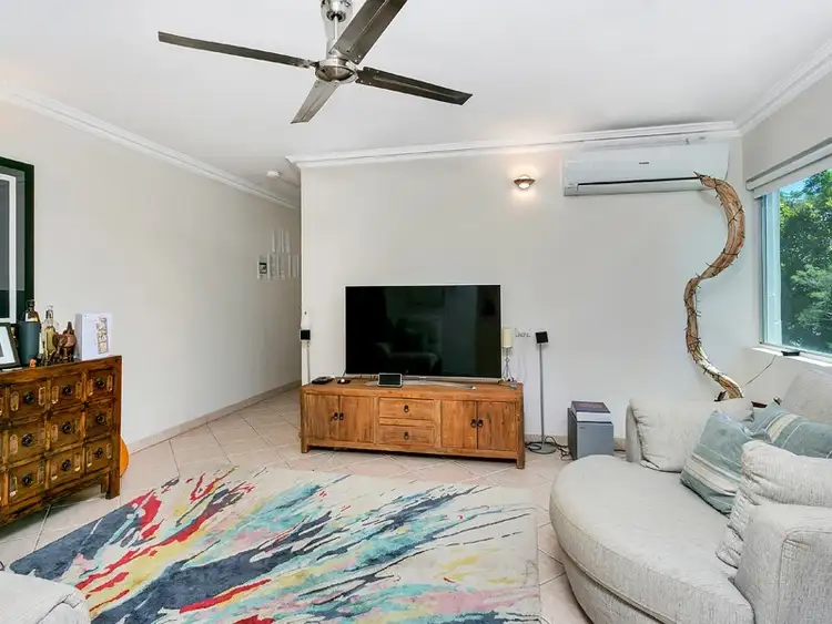 5/284 Lake Street, Cairns North QLD 4870