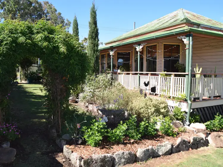 12 Marshall Street, Warwick QLD 4370
