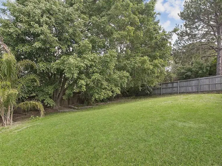 Third view of Homely house listing, 10 Petherbridge Avenue, Merrimac QLD 4226