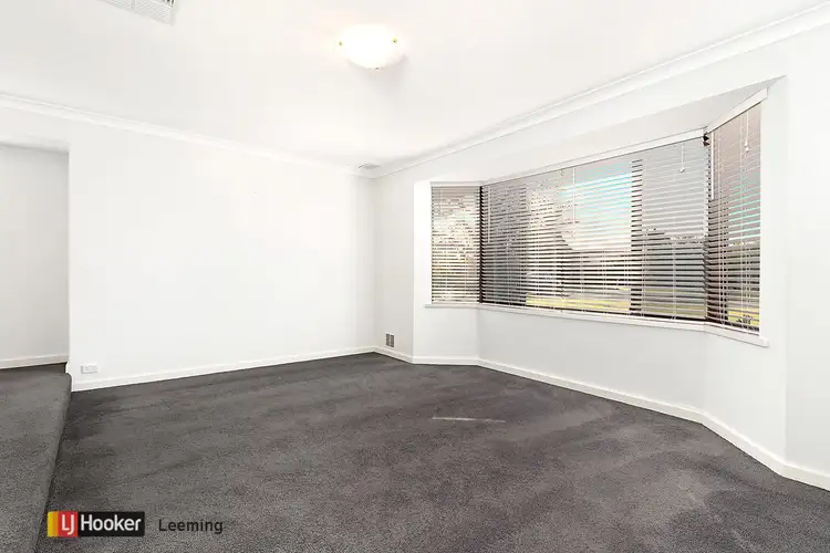 Fourth view of Homely house listing, 7 Howlett Place, Leeming WA 6149