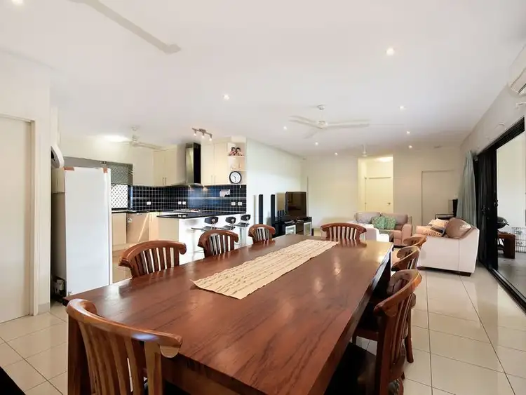 39 Villaflor Crescent, Woolner NT 820