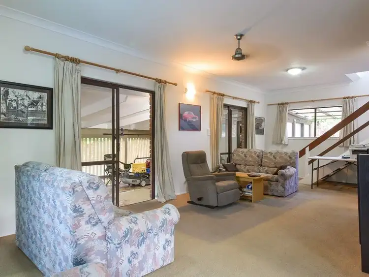 Fifth view of Homely house listing, 2 Tanna Court, Jubilee Pocket QLD 4802