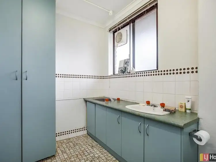 Fifth view of Homely unit listing, 2/90 Collett Street, Queanbeyan NSW 2620