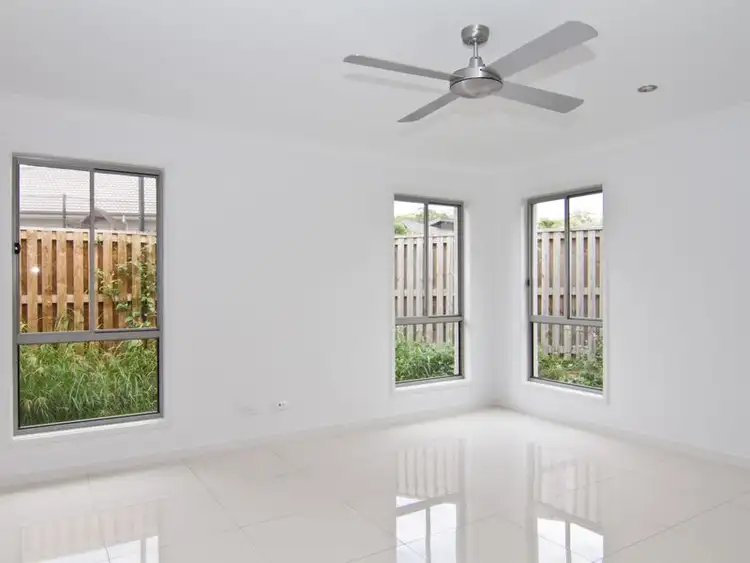 Fifth view of Homely house listing, 10 Maria Place, Augustine Heights QLD 4300