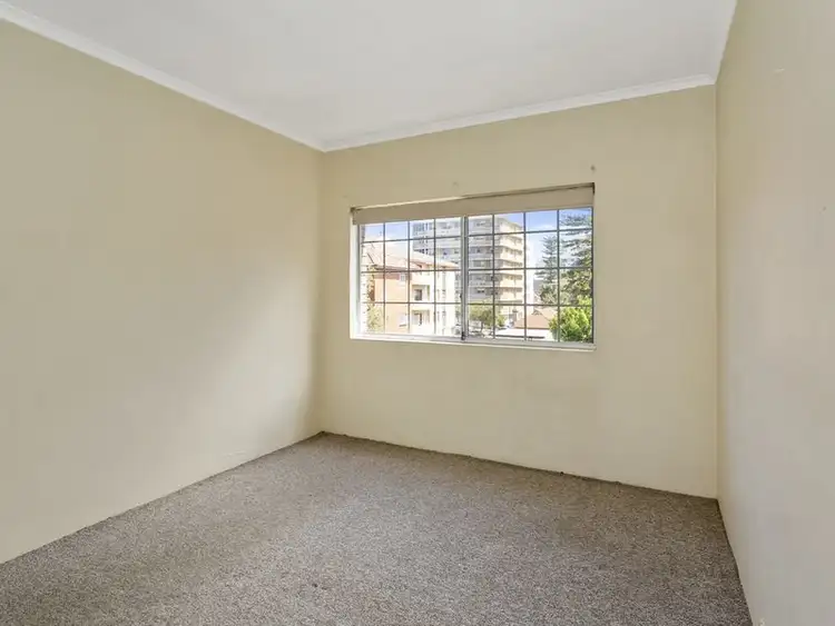 Fourth view of Homely unit listing, 6/4 Bruce Street, Brighton-le-sands NSW 2216