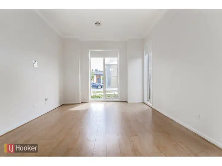 Fifth view of Homely house listing, 1 Boroka Way, Craigieburn VIC 3064