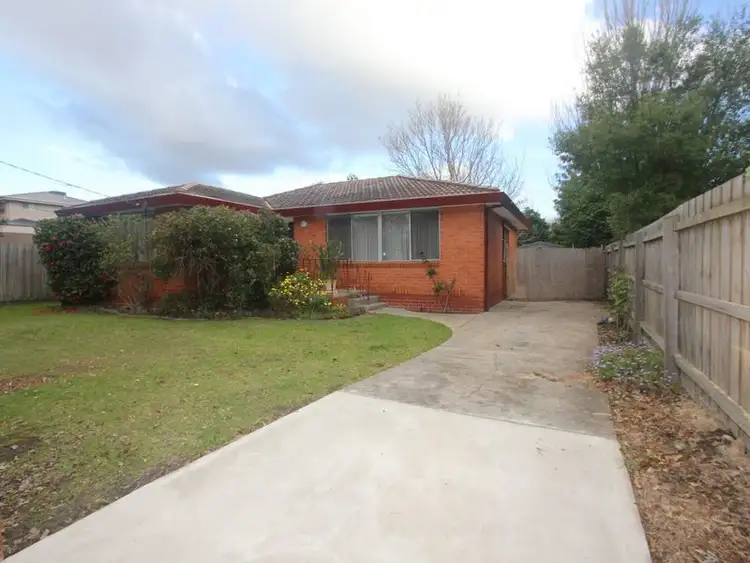 Second view of Homely house listing, 4 Lorraine Street, Frankston VIC 3199