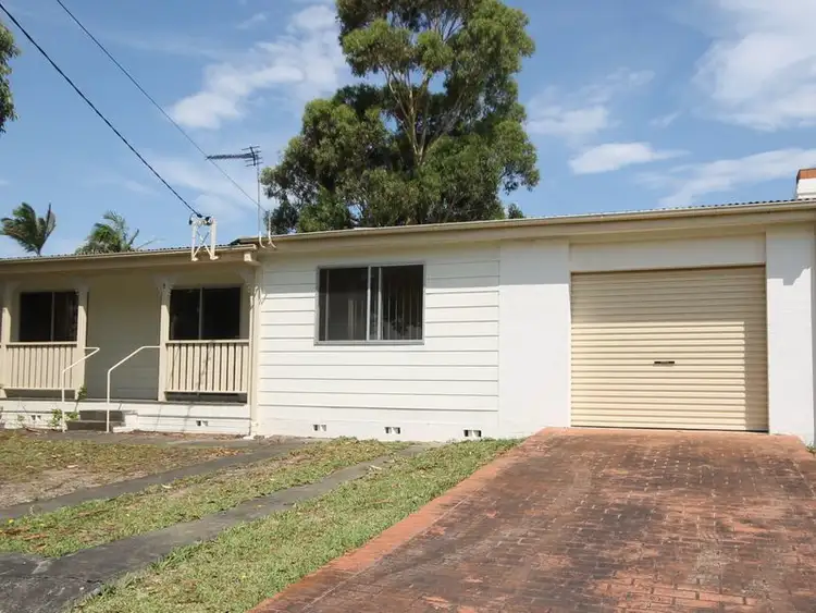 8 Gibson Crescent, Sanctuary Point NSW 2540