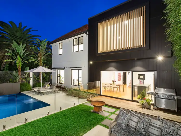 Fourth view of Homely house listing, 5 Lincoln Avenue, Castlecrag NSW 2068