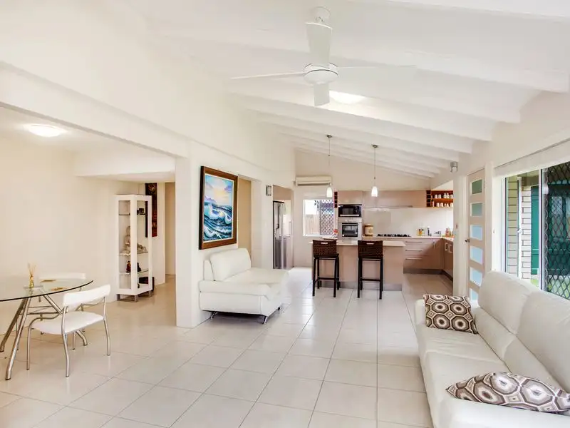 Main view of Homely unit listing, 3/18 Old Pacific Highway, Brunswick Heads NSW 2483