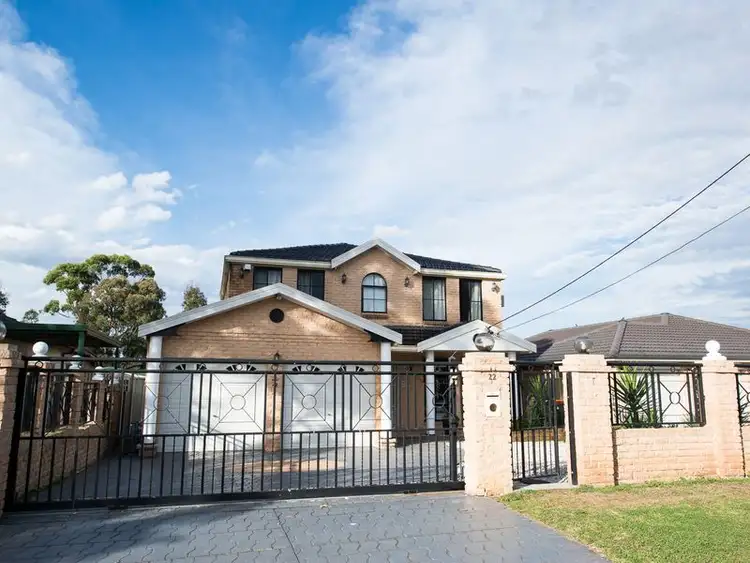 22 Kamira Avenue, Villawood NSW 2163