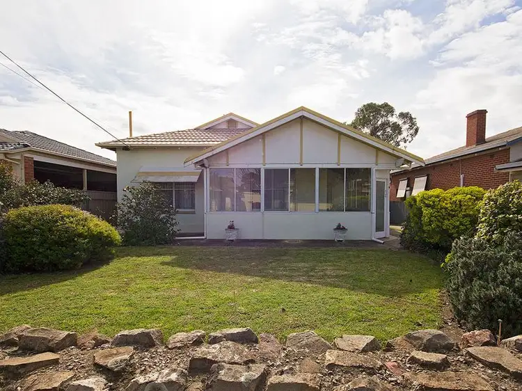 18 Berkeley Street, Cheltenham SA 5014