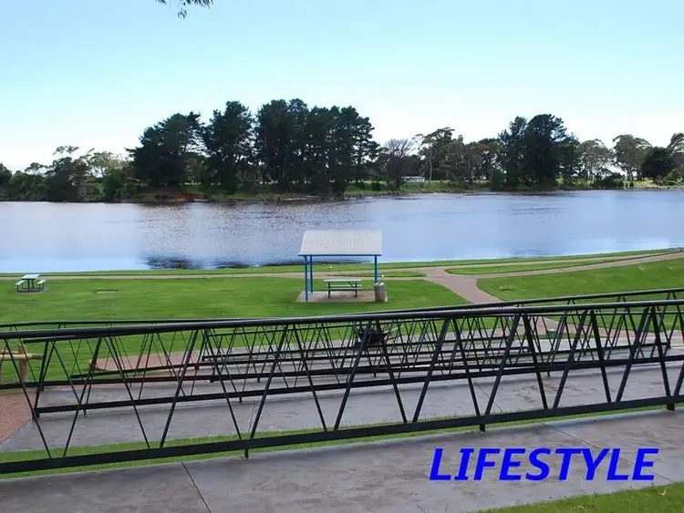 Second view of Homely unit listing, 2/52 Hogg Street, Wynyard TAS 7325