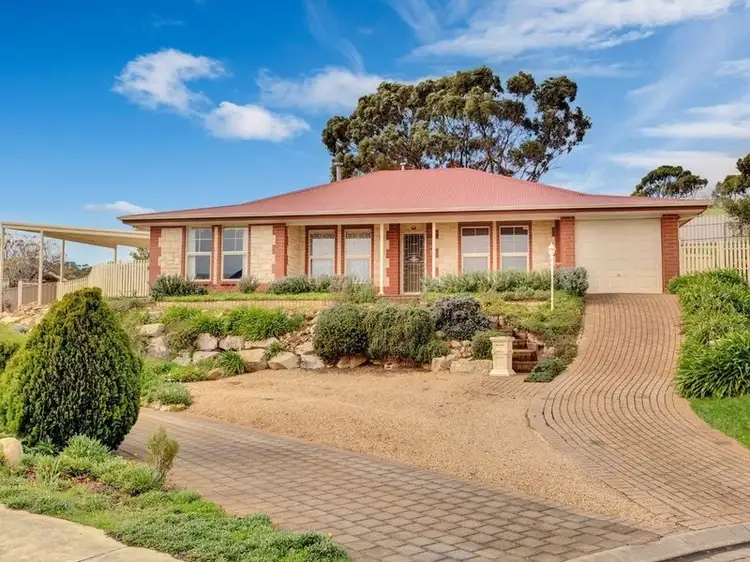 15 Cambridge Terrace, Hillbank SA 5112