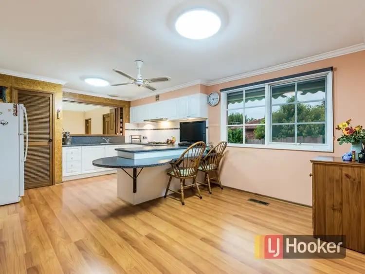 Fifth view of Homely house listing, 35 Isaac Smith Crescent, Endeavour Hills VIC 3802