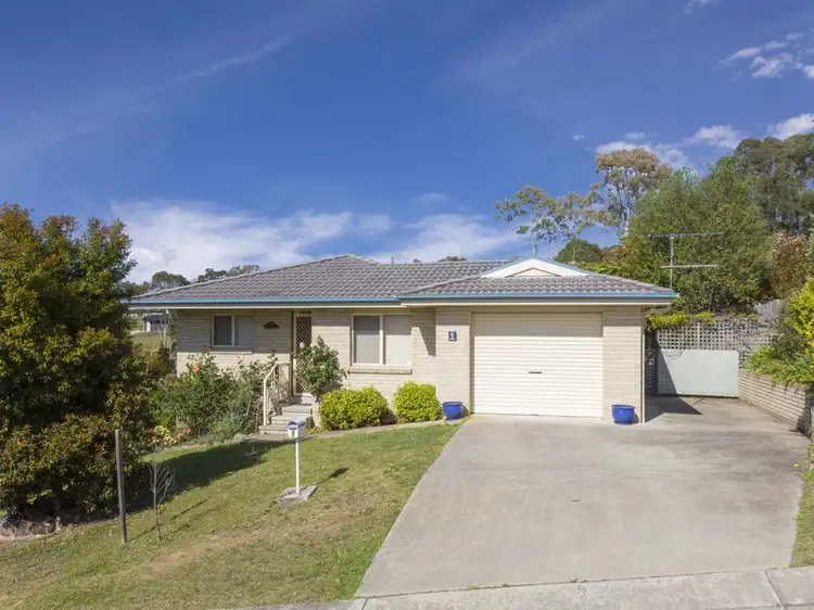 1 Ryley Close, Moruya NSW 2537