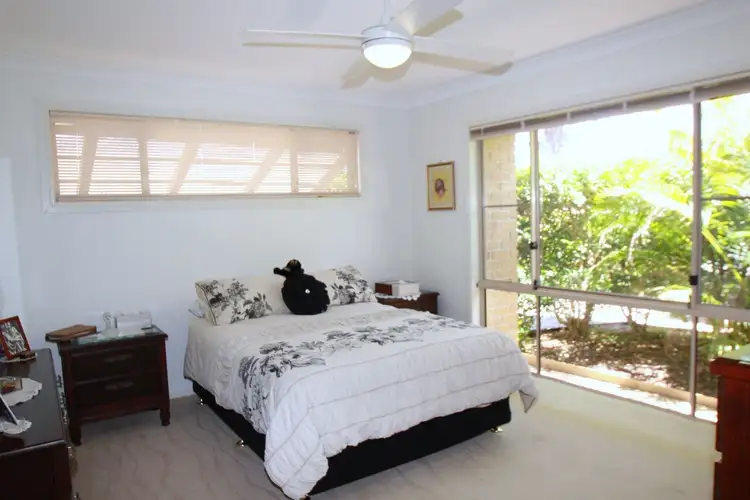 Second view of Homely house listing, 40 Kallaroo Circuit, Ocean Shores NSW 2483