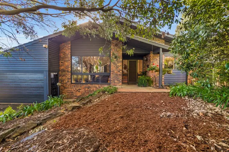 3 Simmie Place, Wanniassa ACT 2903