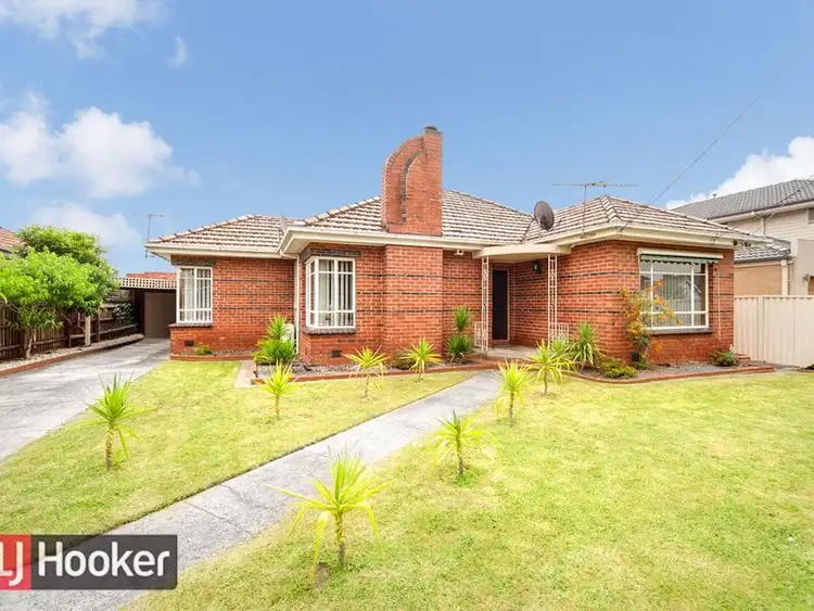 Second view of Homely house listing, 6 EDMOND ST, Springvale VIC 3171