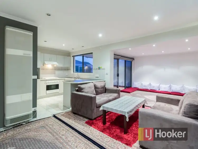 Fifth view of Homely house listing, 40 Bellbrae Crescent, Cranbourne West VIC 3977