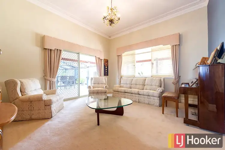 Fifth view of Homely house listing, 10 Shenton Close, Leschenault WA 6233