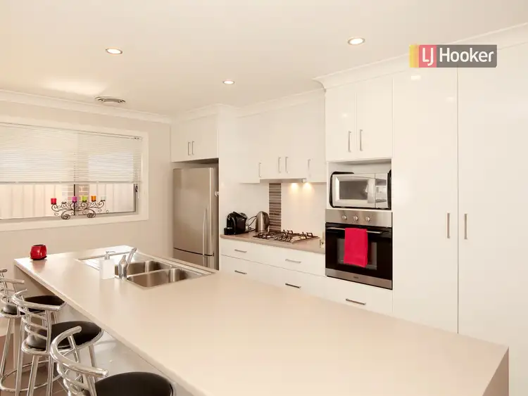 Fifth view of Homely house listing, 2 Chang Avenue, Lloyd NSW 2650