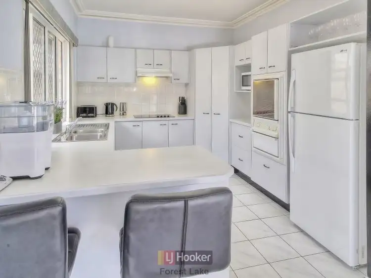 Second view of Homely house listing, 7 Solander Circuit, Forest Lake QLD 4078