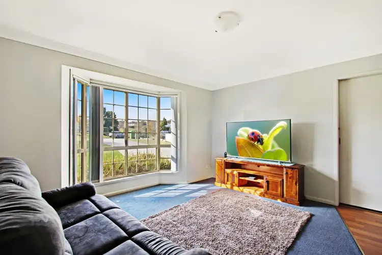 Second view of Homely house listing, 25 Patron Court, Glenvale QLD 4350