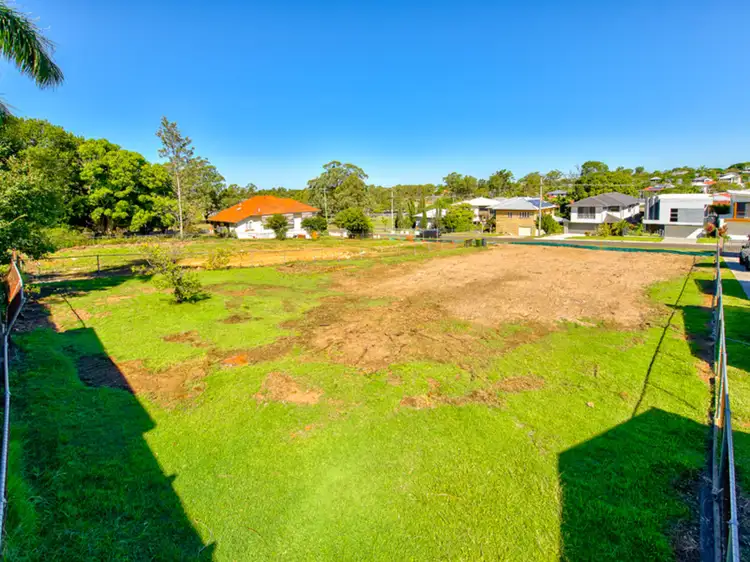 11 Araluen Street, Kedron QLD 4031