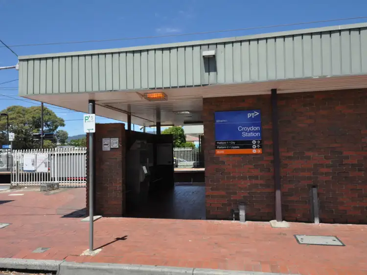 Third view of Homely townhouse listing, 3/86 Croydon Road, Croydon VIC 3136